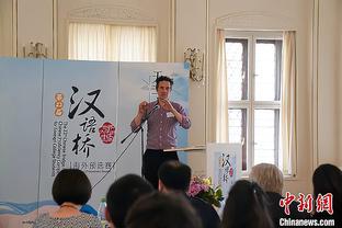 易建联发博晒照：相遇永远都是最奇妙的缘分 祝大家2024更加精彩